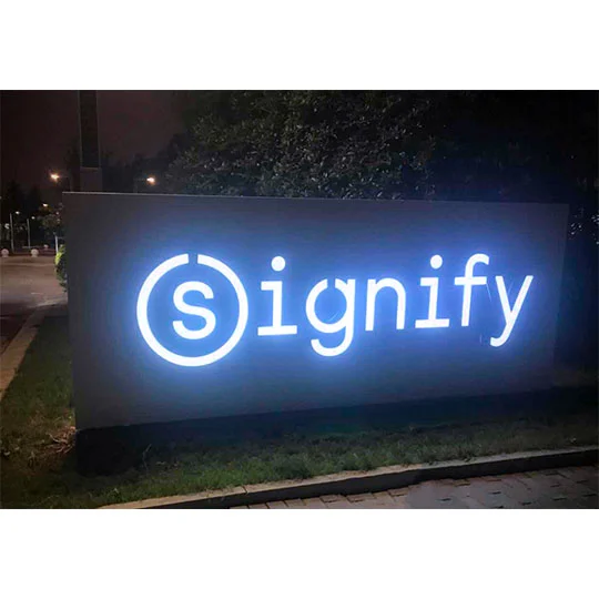 metal luminous characters6