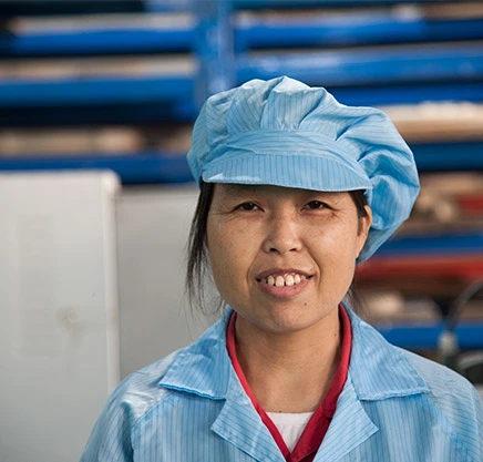 good bong employee15