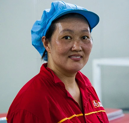 good bong employee10