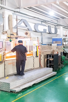 dealership signs equipment