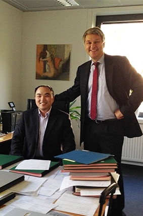 sign company for car dealerships